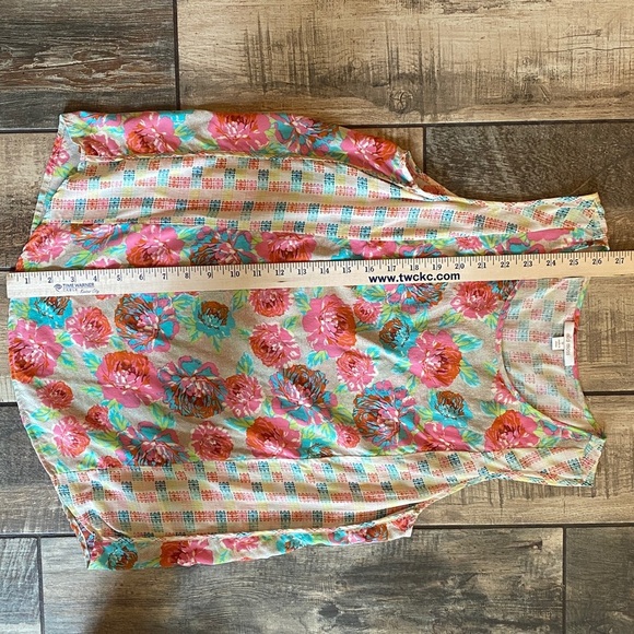 Ella Moss Vibrant Floral Tank Top - Pink and Blue - Picture 5 of 10